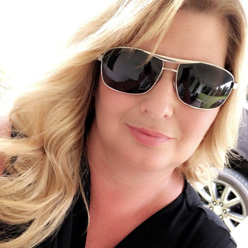 Meet your Posher, Becky